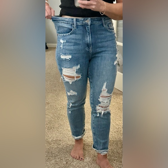 Risen Distressed Straight fit Jeans (tons of stretch) - Picture 2 of 7